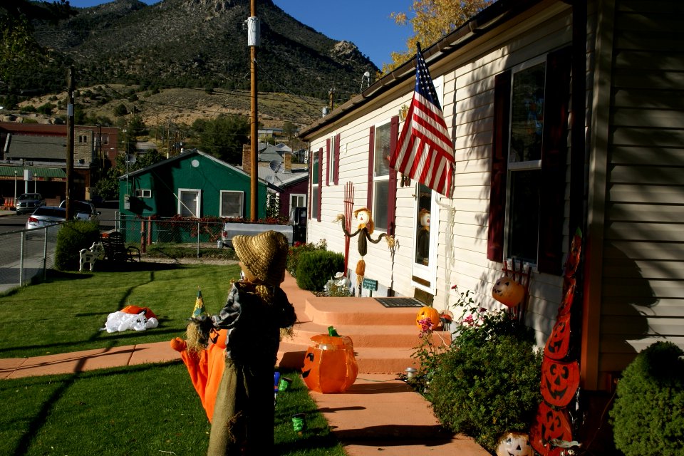 2012.10.03.160837_Halloween_7th_Street_Ely_Nevada