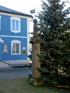2012.12.31_-_Ardagger_Markt_-_Pranger_-_02