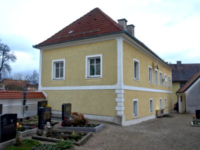 2012.12.29_-_Krenstetten_-_Karner_-_02