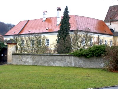 2012.12.26_-_Wilhelmsburg_-_Pfarrhof_-_02
