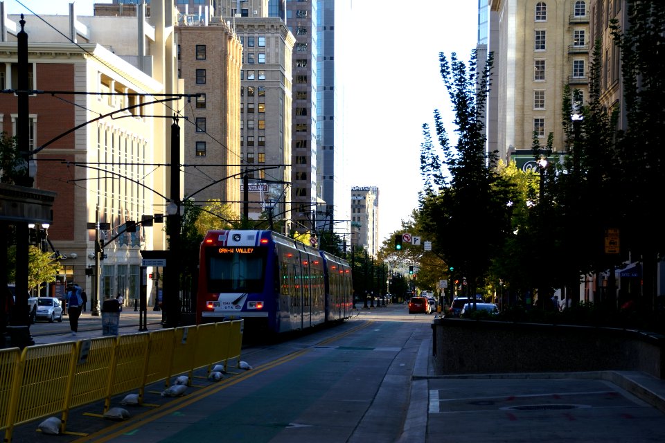 2012.10.01.172700_Tram_S_Main_Street_Salt_Lake_City_Utah