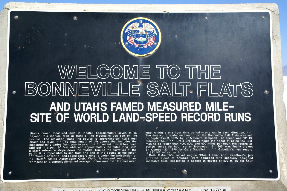 2012.10.02.112836_Sign_Bonneville_Salt_Flats_Utah
