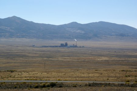 2012.10.02.101556_Incineration_facility_I-80_Aragonite_Utah