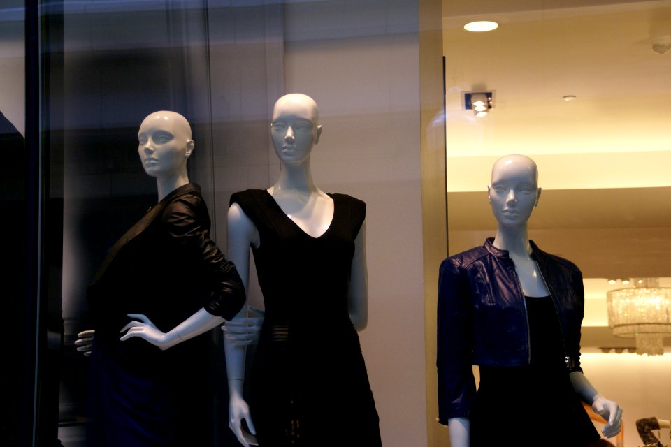 2012.10.01.173055_Mannequins_City_Creek_Center_Salt_Lake_City_Utah