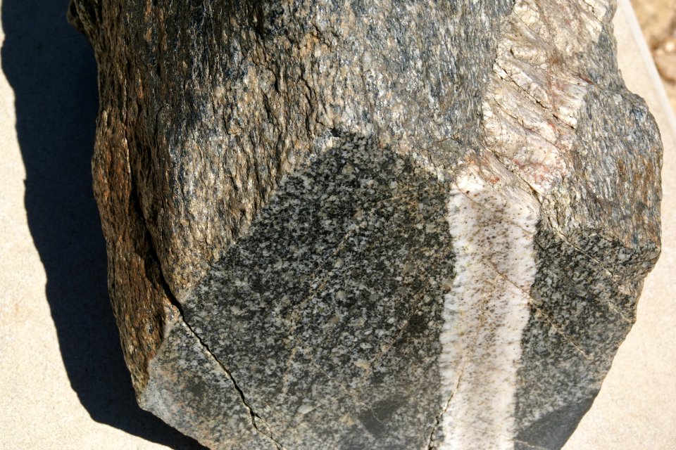 2012.09.14.123429_Elves_Chasm_gneiss_Grand_Village_Canyon_Arizona