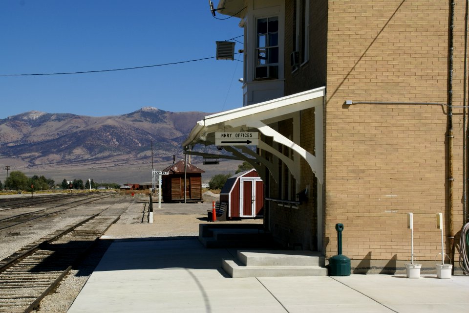 2012.10.03.131455_Train_station_Ely_Nevada