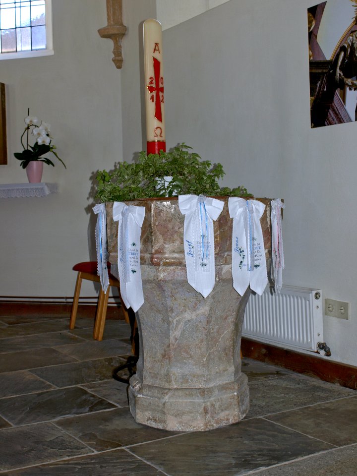 2012.09.18_-_St._Georgen_in_der_Klaus_-_Pfarrkirche_hl._Georg_-_09