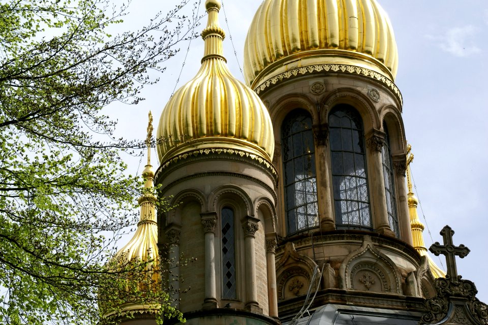 2012.09.24.121311_Kuppeln_Russisch-Orthodoxe_Kirche_Neroberg_Wiesbaden