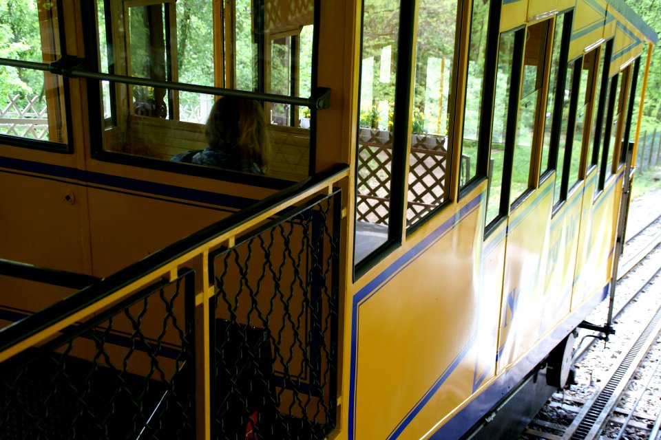 2012.09.24.113343_Nerobergbahn_Neroberg_Wiesbaden