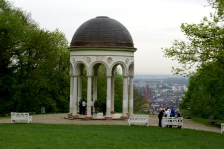 2012.09.24.103327_Monopteros_Neroberg_Wiesbaden