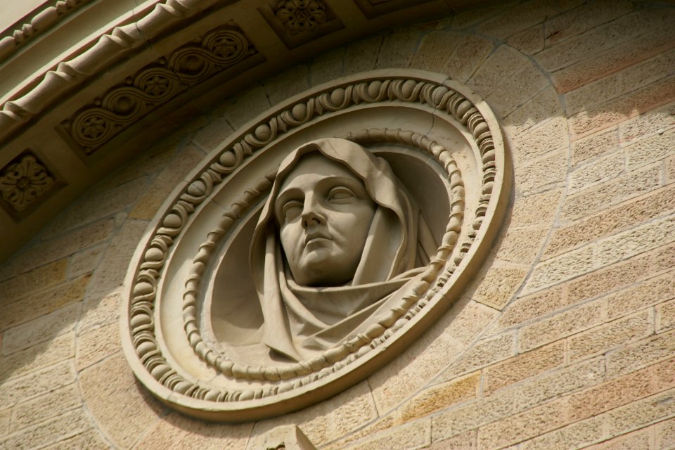 2012.09.24.121724_Relief_Russisch-Orthodoxe_Kirche_Neroberg_Wiesbaden