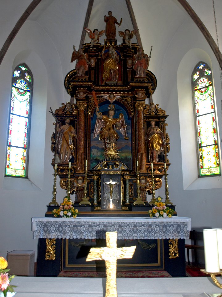 2012.09.18_-_St._Michael_am_Bruckbach_-_Pfarrkirche_hl._Michael_-_09