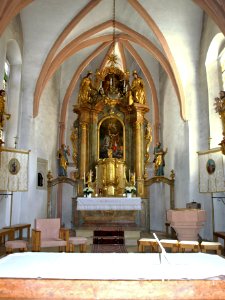 2012.04.28_-_St._Martin-Karlsbach_-_Pfarrkirche_hl._Martin_-_04