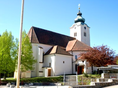 2012.04.28_-_St._Martin-Karlsbach_-_Pfarrkirche_hl._Martin_-_01
