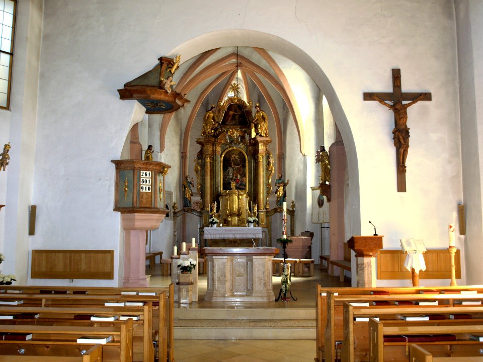 2012.04.28_-_St._Martin-Karlsbach_-_Pfarrkirche_hl._Martin_-_03