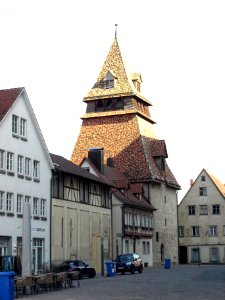 2012.03.06_-_Schwäbisch_Gmünd_-_Münsterplatz_10_bis_6_Glockenturm_-_02