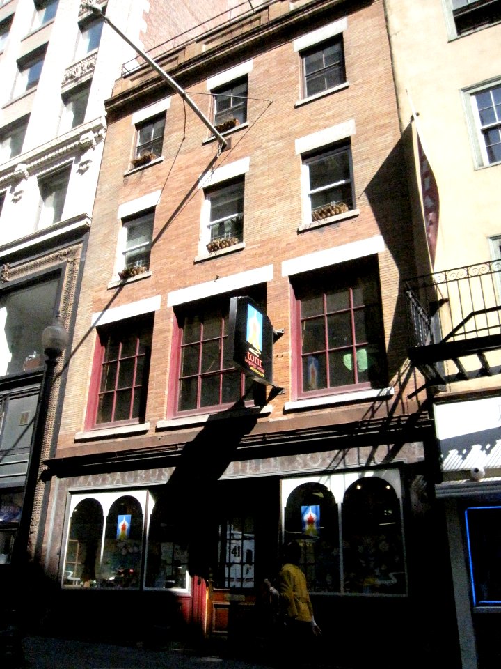 2012_BromfieldSt_Boston_Massachusetts_4763