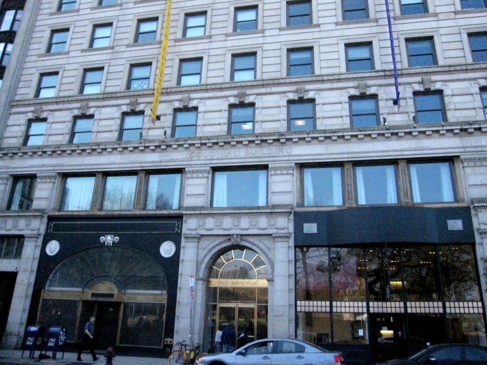 2012_ColonialBuilding_BoylstonSt_Boston_Massachusetts_4695