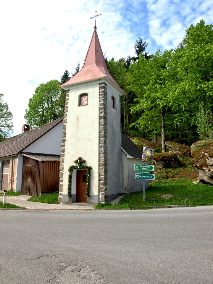 2012.05.05_-_Kleinpertenschlag_-_Ortskapelle_-_01