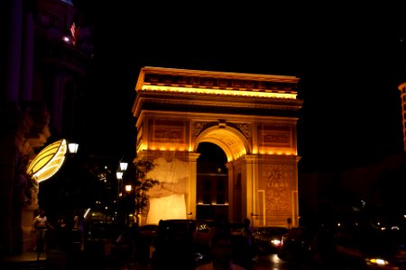 2012.09.08.202622_Arch_Paris_Drive_Las_Vegas_Nevada