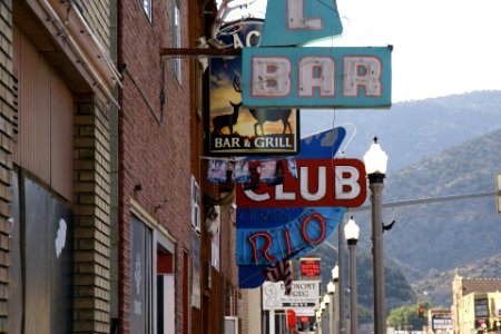 2012.10.03.162038_Advertisement_signs_Aultman_Street_Ely_Nevada
