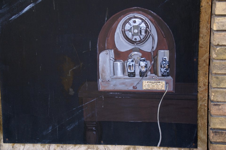2012.10.03.162118_Mural_Philco_Radio_Aultman_Street_Ely_Nevada