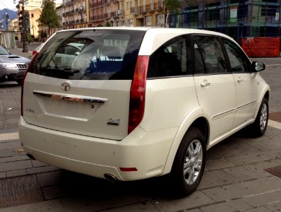 2012_Tata_Aria_2.2_Dicor_4x4_rear