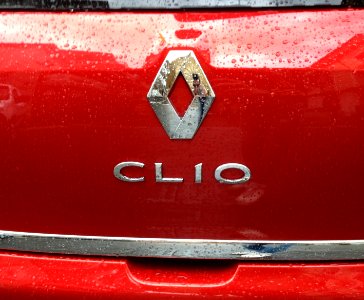 2012_Renault_Clio_IV_logo