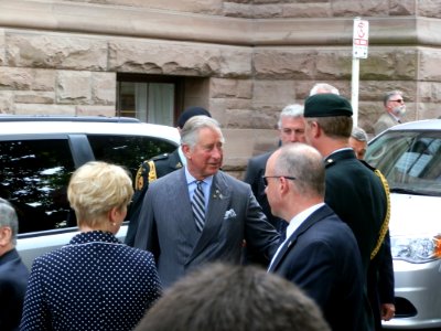 2012_Royal_Tour_of_Canada,_Queen's_Park_11