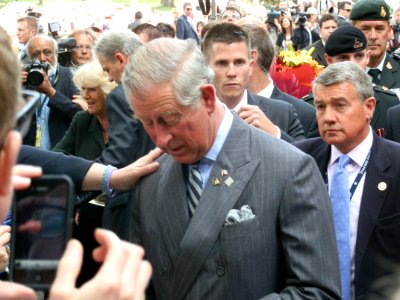 2012_Royal_Tour_of_Canada,_Queen's_Park_3