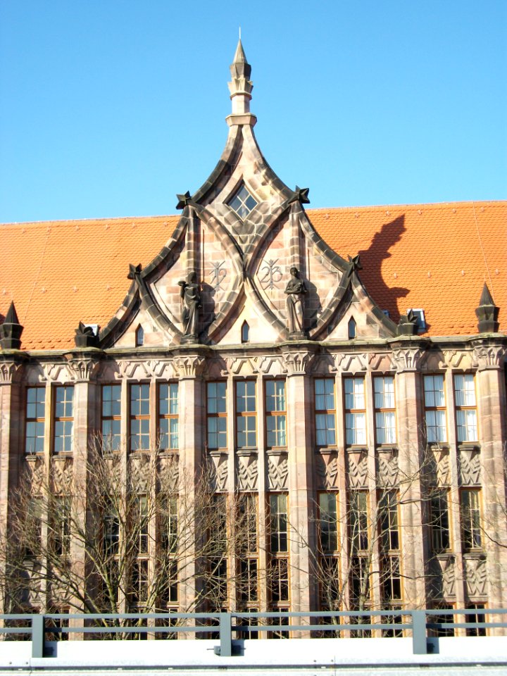 20110302Rathaus_Saarbruecken08