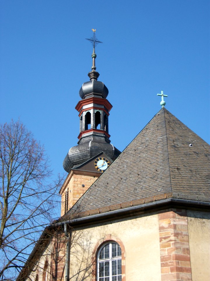 20110304Alte_ev_Kirche_Saarbrueken02