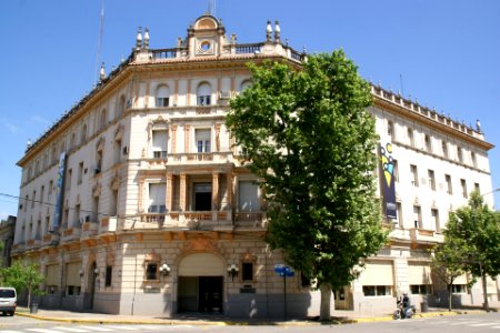 2011.10.19.141534_Edificio_Calle_Antonio_Sobral_Villa_María_Argentina