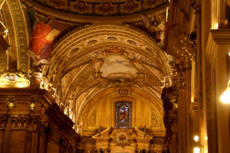 2011.10.19.193008_Interior_Catedral_Córdoba_Argentina