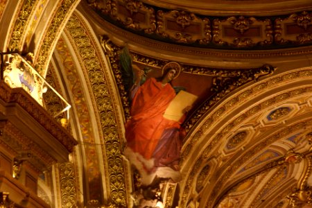 2011.10.19.193100_Interior_Catedral_Córdoba_Argentina