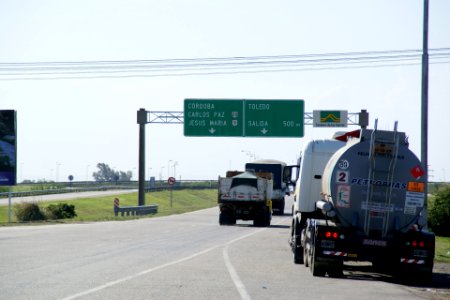 2011.10.19.163255_Peaje_Autopista_Villa_María_Córdoba_Argentina