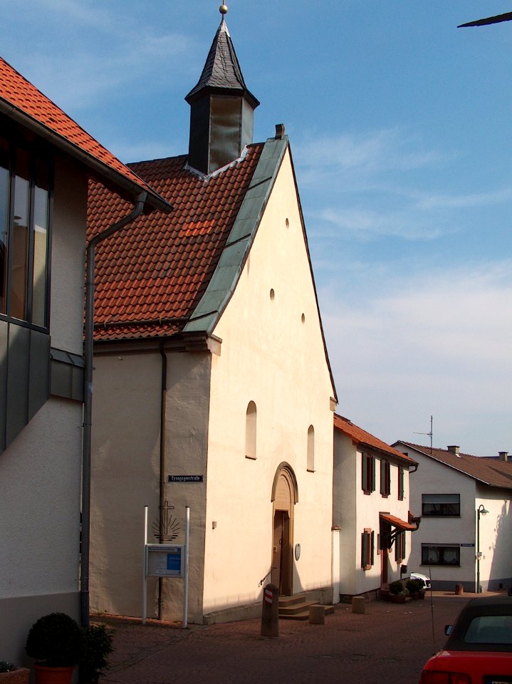 20110424Neuapostol_Kirche_Walldorf1