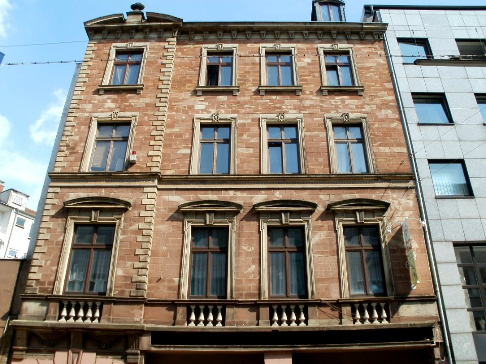 20110429Viktoriastr11_SB2