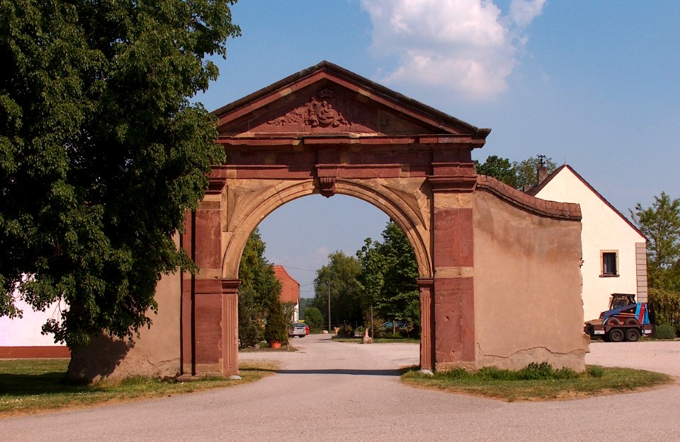 20110423Insultheimer_Hof1