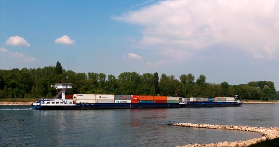 20110423Rhein_Rheinhausen