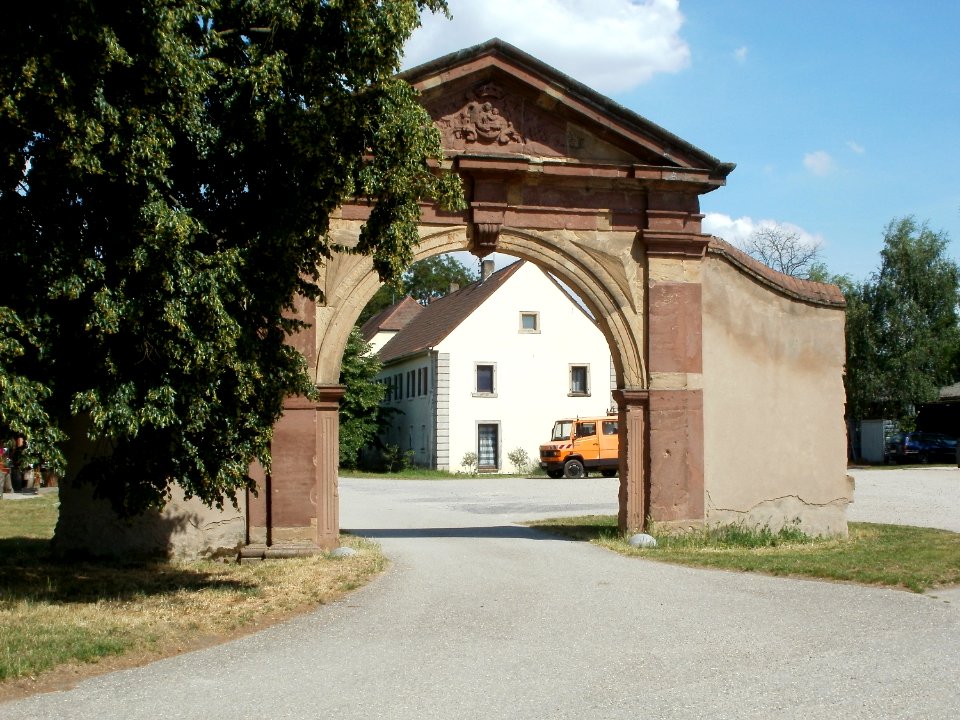 20110607Insultheimer_Hof04