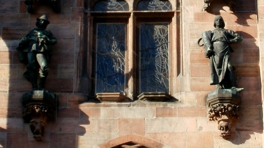 20110604Rathaus_Saarbruecken3_(cropped)