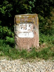 20110607Alter_Rheinkilometer235_1