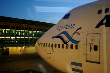 2011.10.16.055157_Jumbo_Aerolíneas_Argentinas_Ezeiza photo