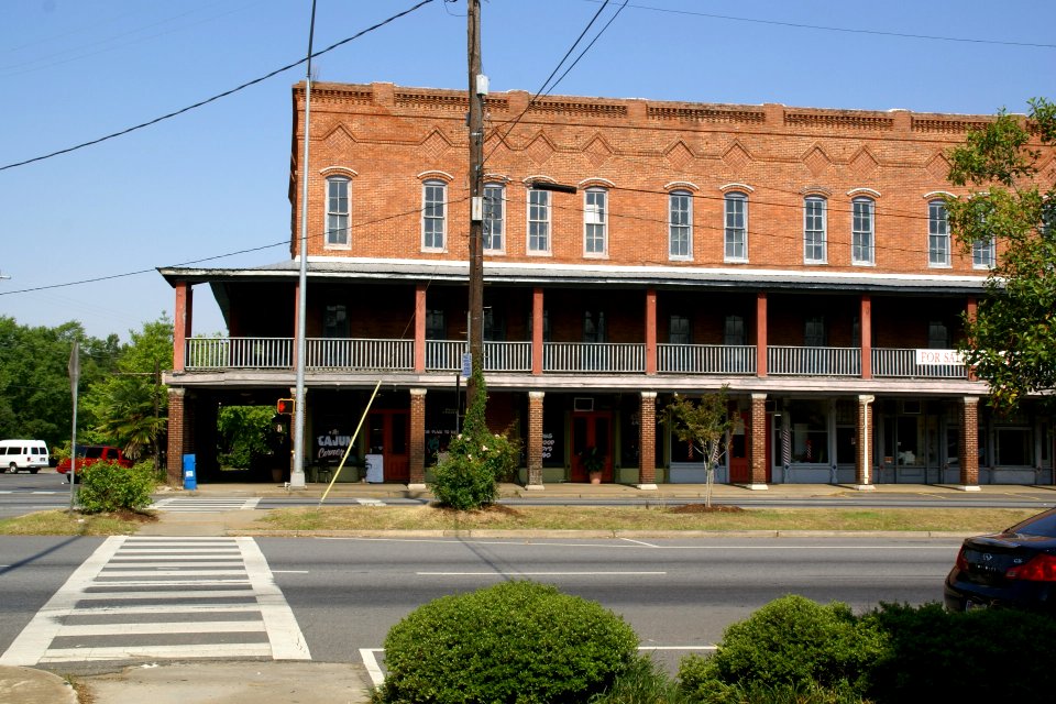 2011.05.21.080232_N_Eufaula_Ave._Eufaula_Alabama_USA
