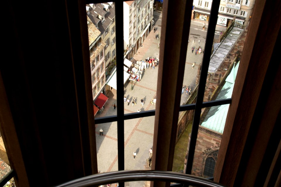 2011.09.17.160123_View_from_tower_cathedral_Strasbourg