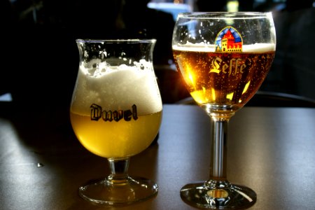 2011.07.09.202331_Duvel_Leffe_Bier_Frituur_Koksijde_Belgien