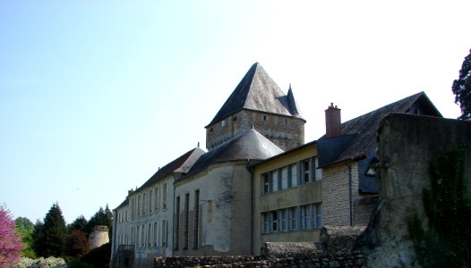 2011-Migne-Auxances_Chateau_Babord