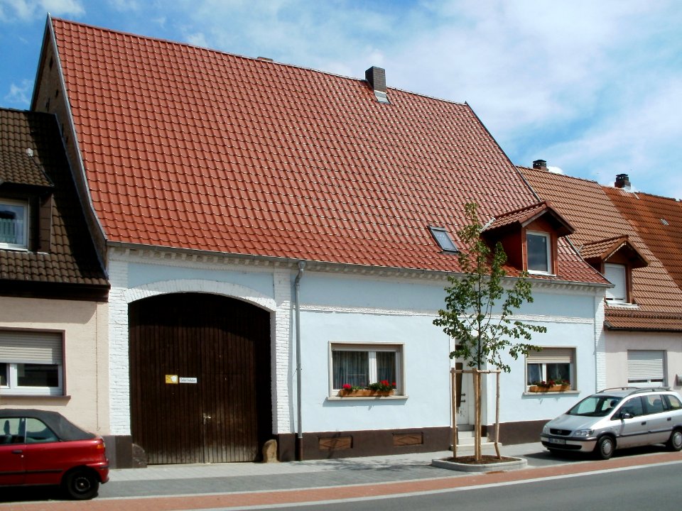 20110612Haus_Neulussheim1