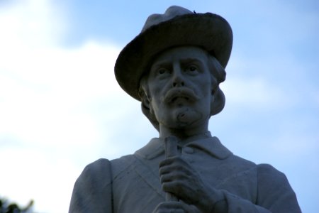 2011.02.18.170759_Statue_Willis_Park_Bainbridge_Georgia